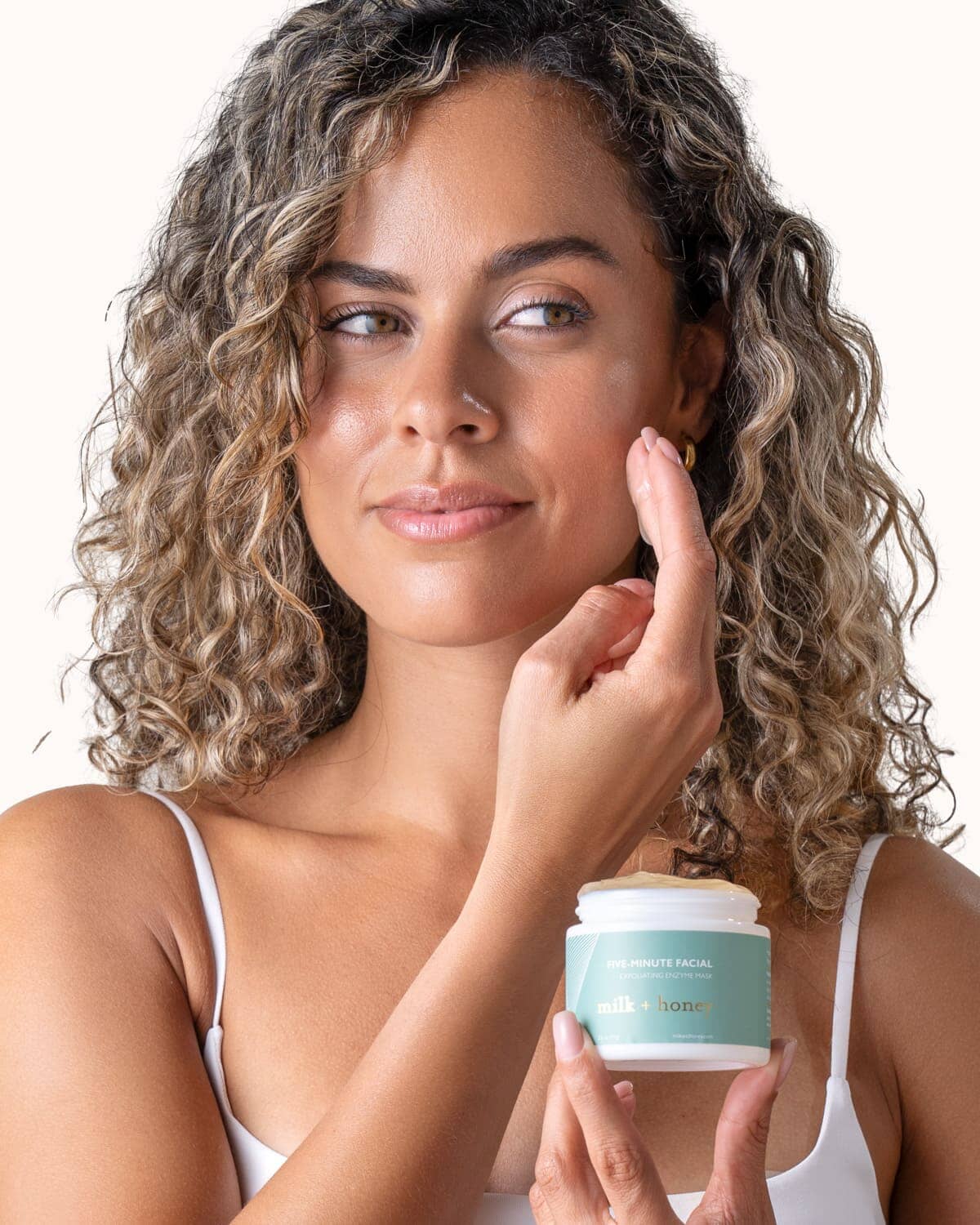 Five Minute Facial - Image 4