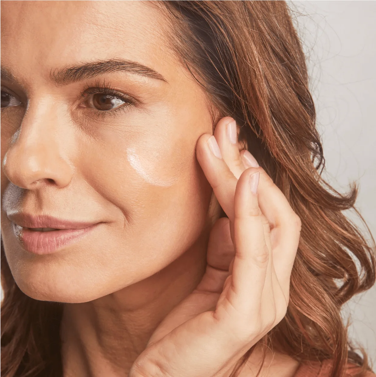 Total Protection No-Show Mineral Sunscreen SPF 50 - Image 4